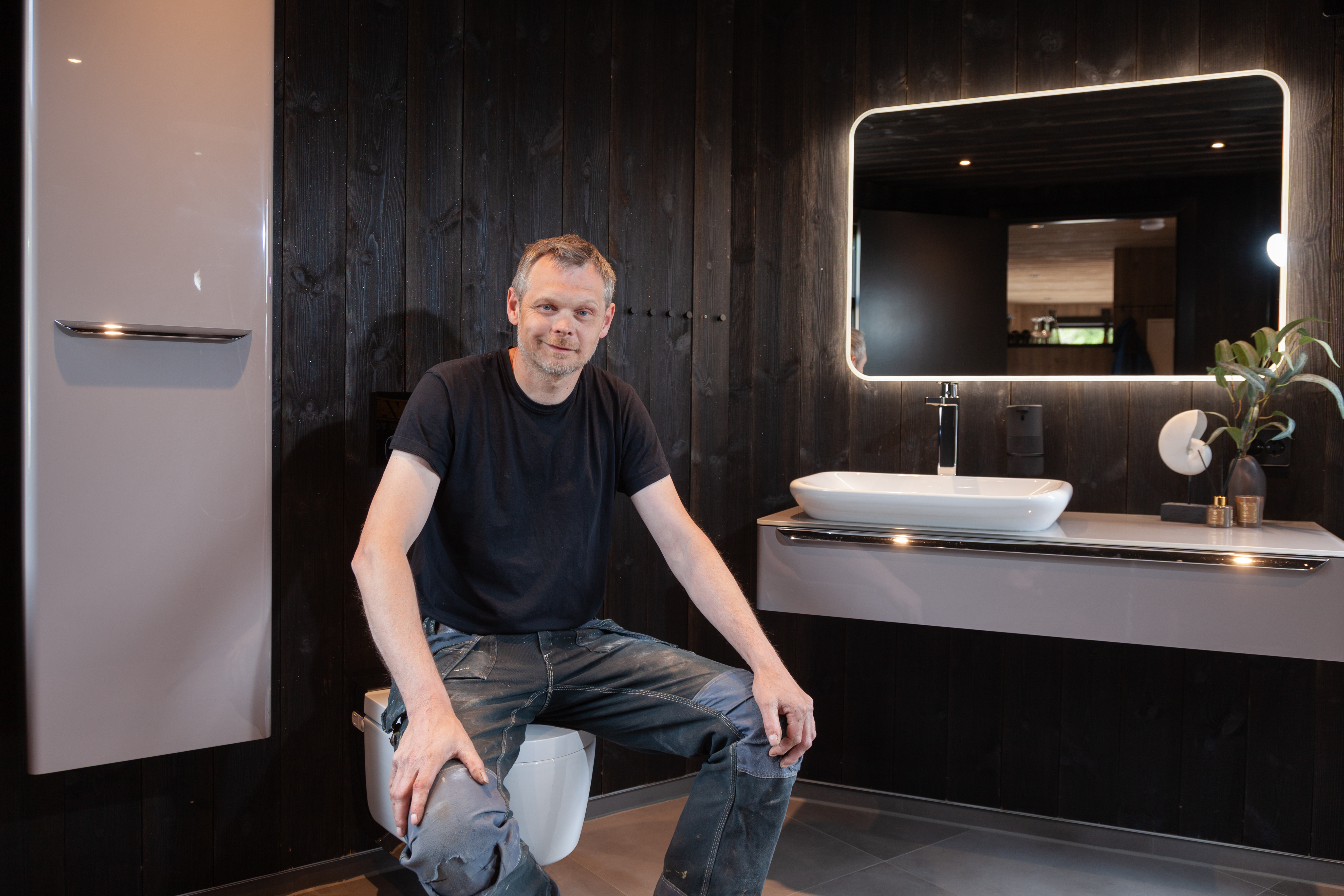 Knut Eivind Birkeland – Craftsman Behind Treetop Island and The Fairytale Castle